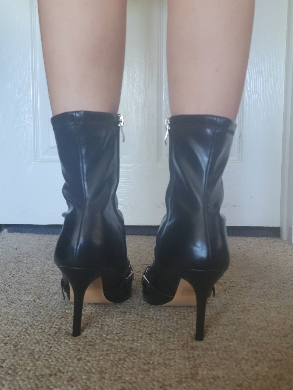 Pointed Toe High Heels - Picture 4 of 6